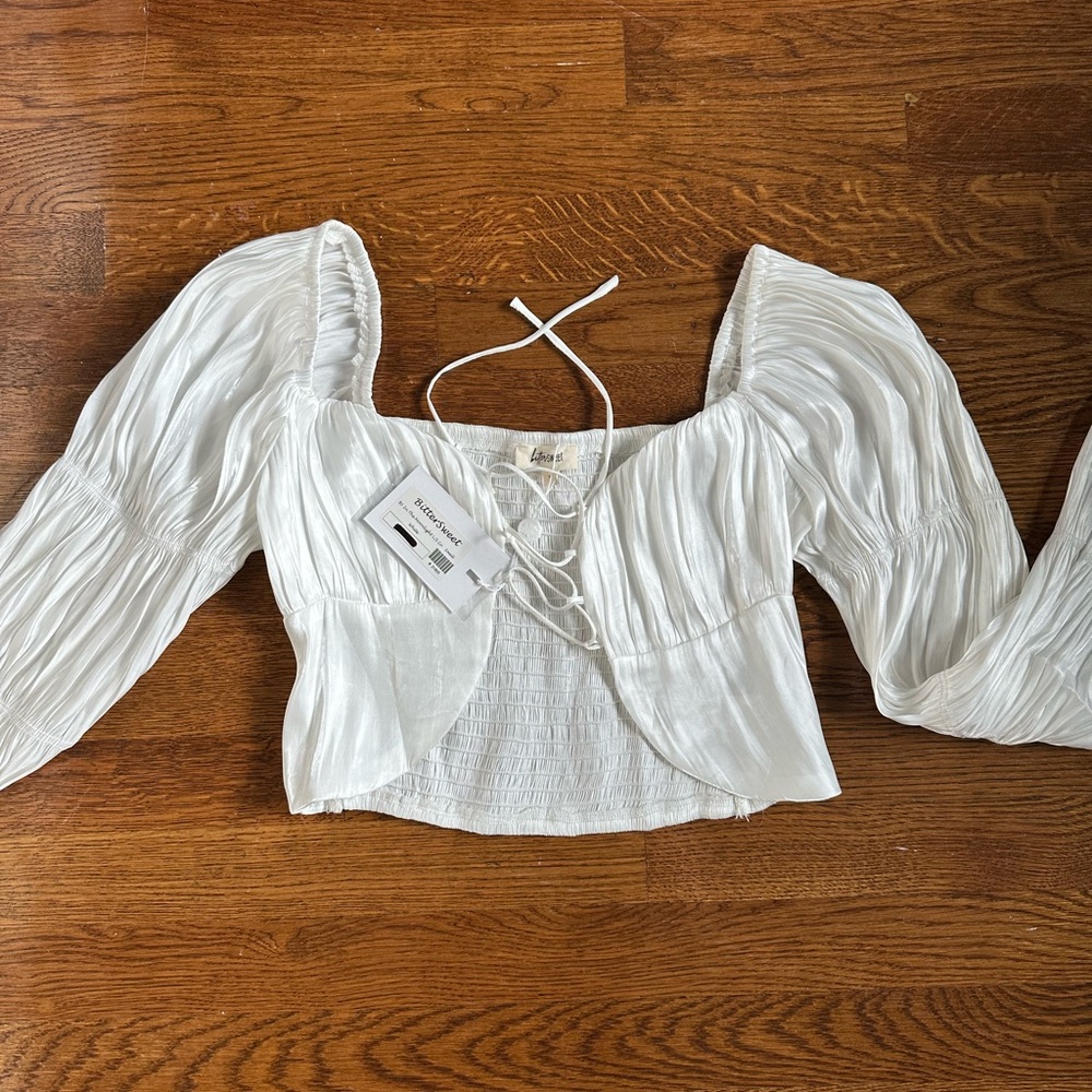 Bittersweet “In the Moonlight” White Puff Sleeve Blouse